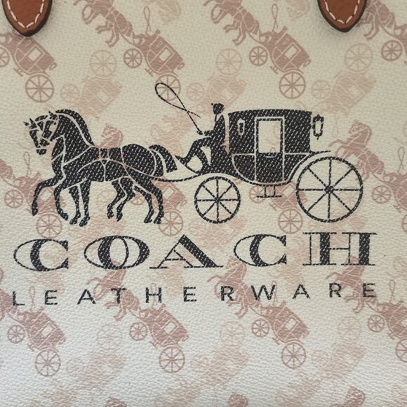Coach Handbag With Horse And Carriage Logo - Picture 5 of 14